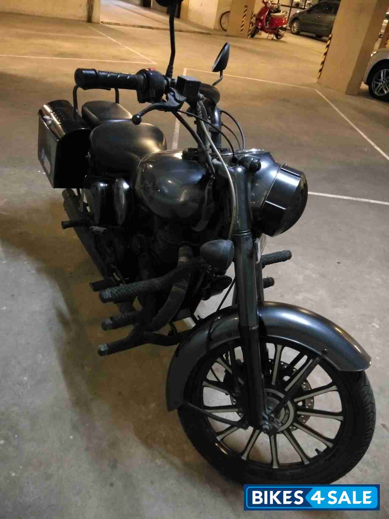 Royal Enfield Lightning 535