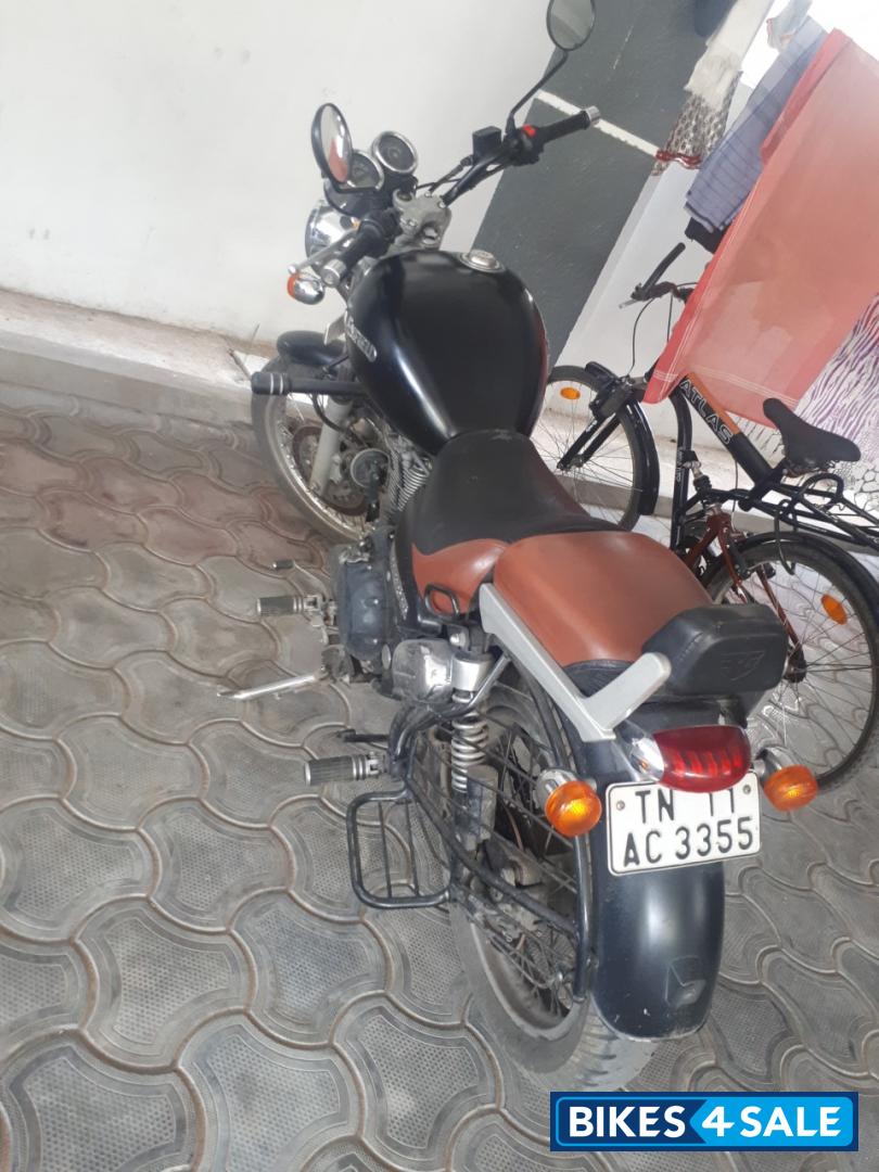 Matblack Royal Enfield Thunderbird 350