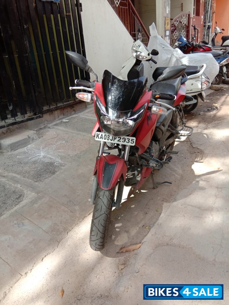 Used 17 Model Tvs Apache Rtr 160 For Sale In Bangalore Id Matt Red Colour Bikes4sale