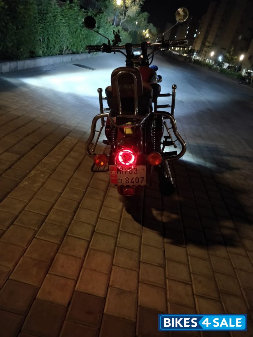 Chestnut Royal Enfield Classic 350