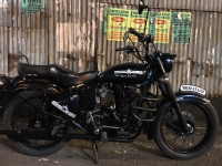 Royal Enfield Bullet Standard 500