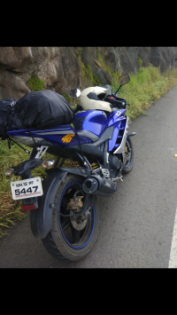 Racing Blue Yamaha YZF R15 V2