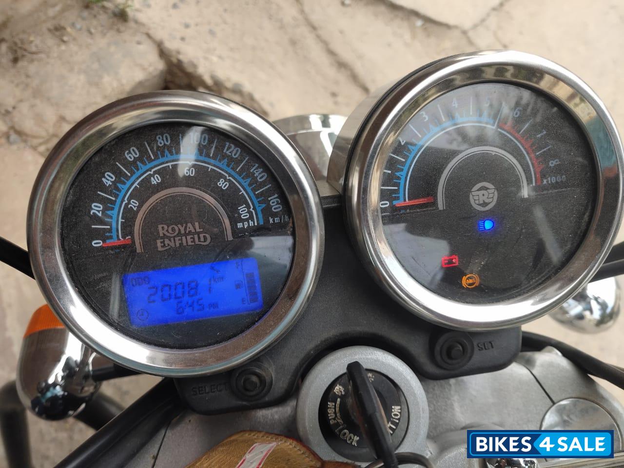 Marine Royal Enfield Thunderbird 350 Marine Royal Enfield Thunderbird 350