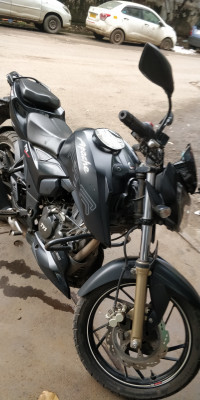 Matte Black TVS Apache RTR 200 4V