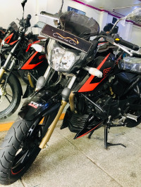 Black TVS Apache RTR 200 4V ABS Race Edition 2.0