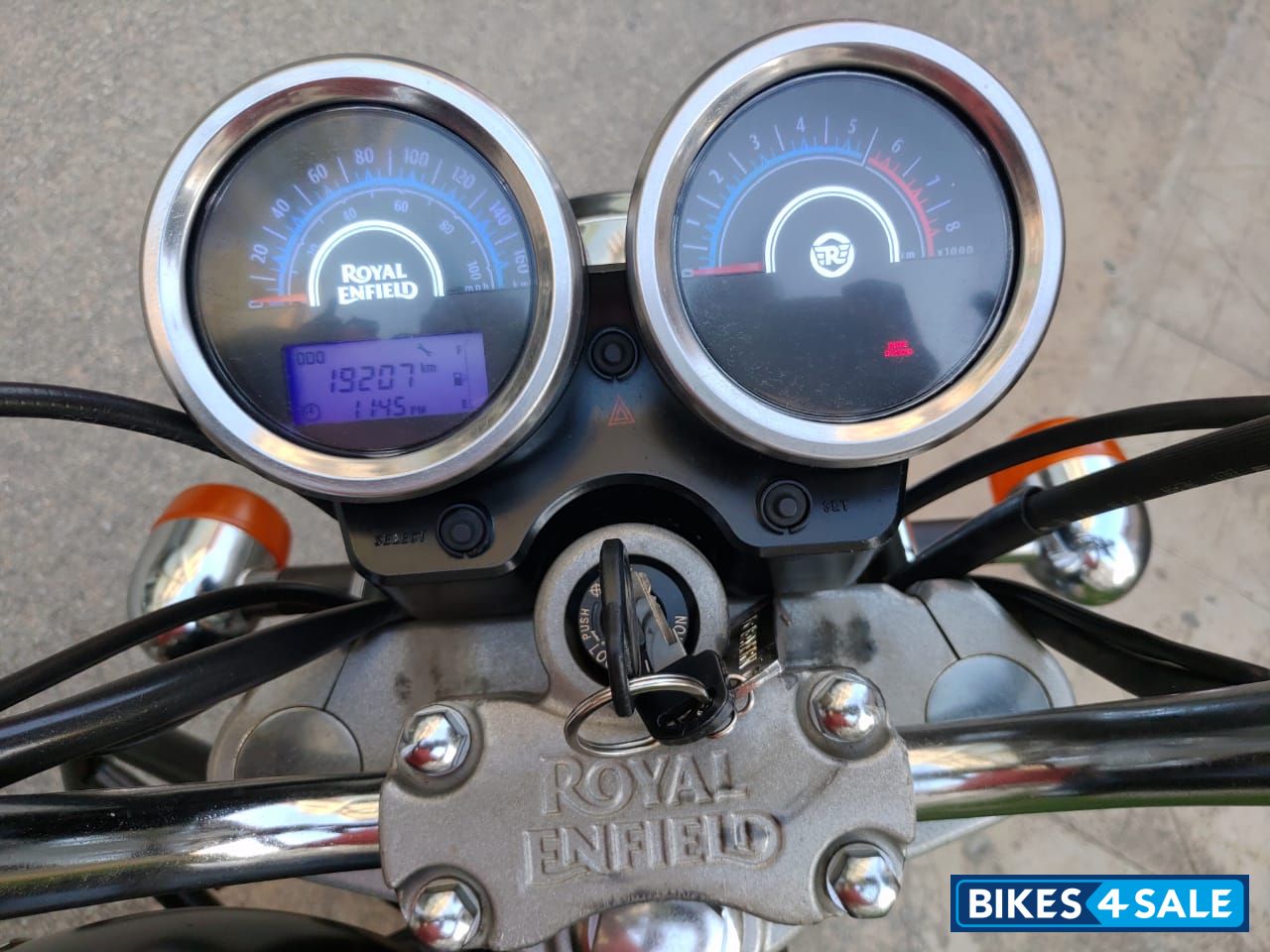 Stone Black Royal Enfield Thunderbird 350