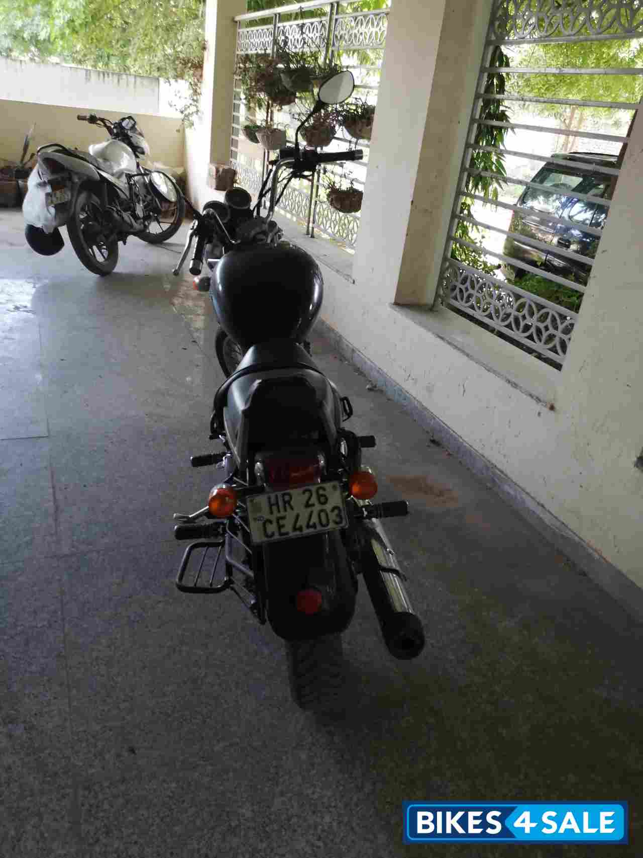 Royal Enfield Thunderbird 500