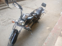 Bajaj Avenger 220 DTS-i