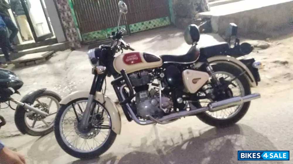 Royal Enfield Classic 500