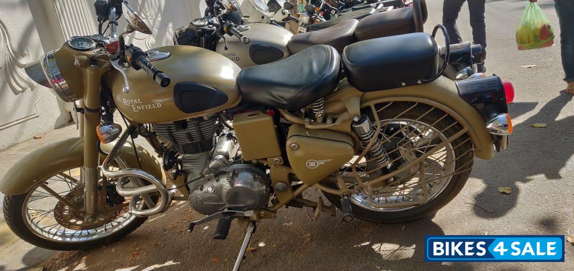 Royal Enfield Classic Desert Storm