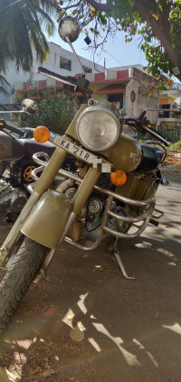 Royal Enfield Classic Desert Storm
