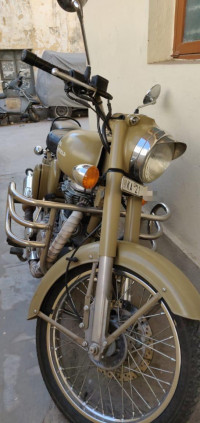 Royal Enfield Classic Desert Storm