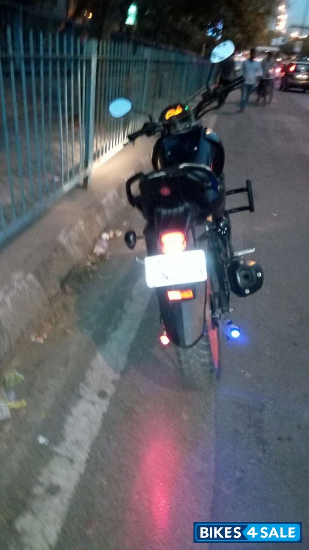 Black Yamaha FZ16 Black Yamaha FZ16