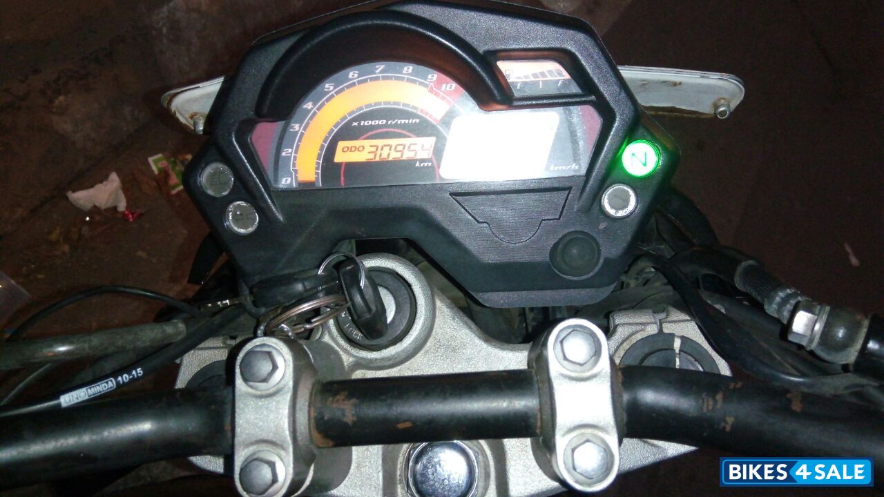 Black Yamaha FZ16 Black Yamaha FZ16