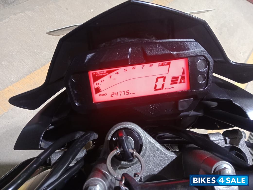 Indian Army Color Yamaha FZ-S FI V2 Indian Army Color Yamaha FZ-S FI V2