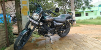 Bajaj Avenger Street 180