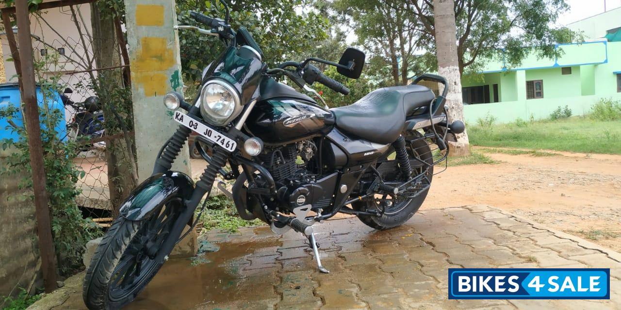 Bajaj Avenger Street 180