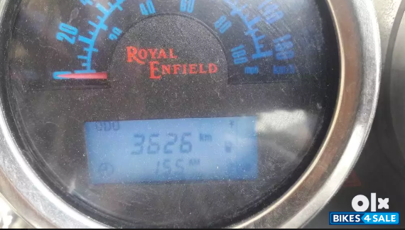 Black Royal Enfield Thunderbird 500