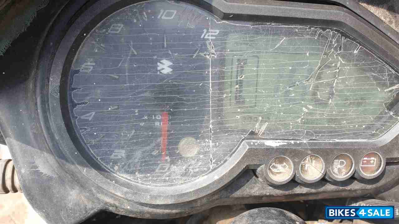 Blue Bajaj Pulsar 180 DTSi