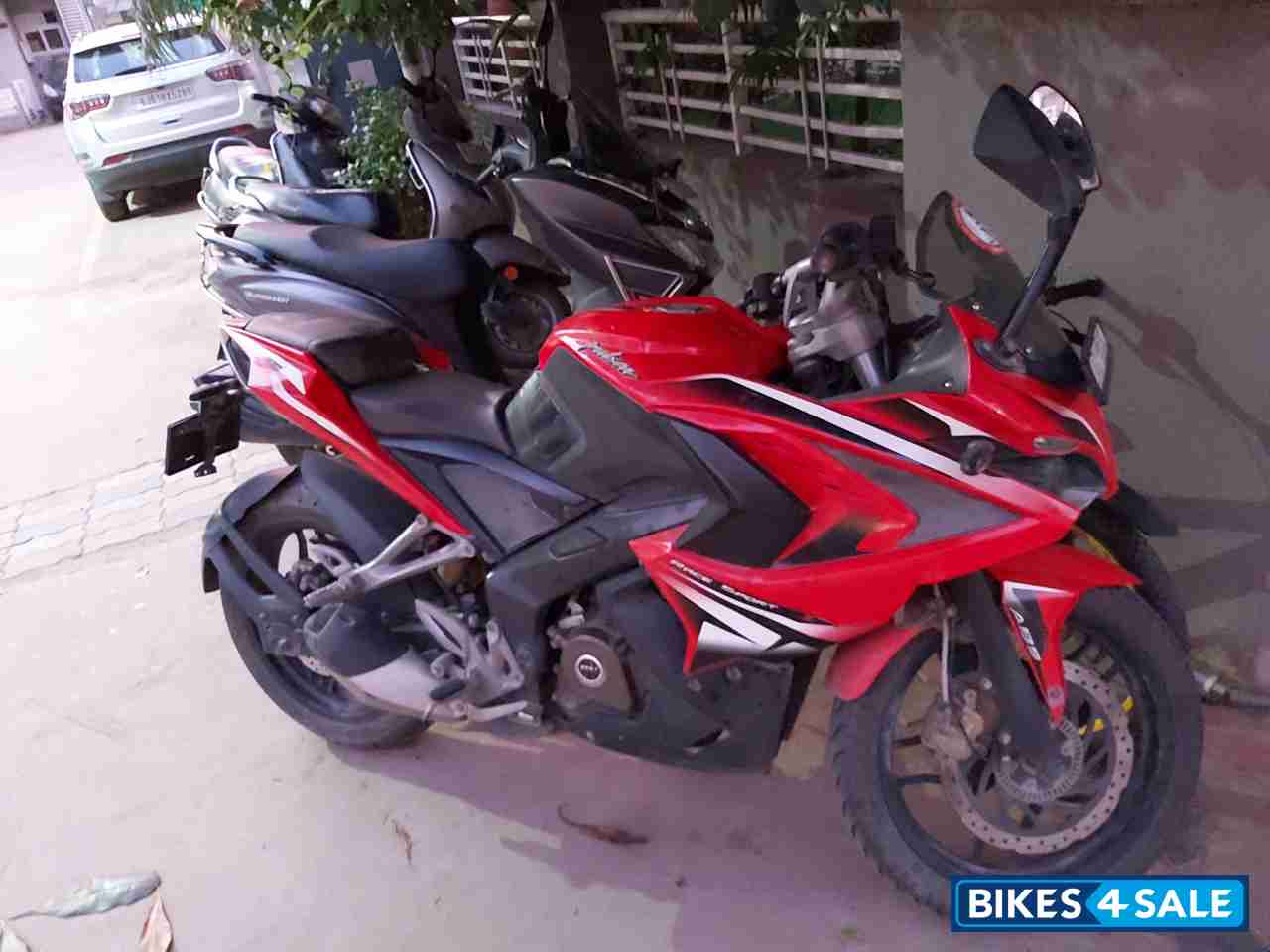 Red Bajaj Pulsar RS 200 ABS