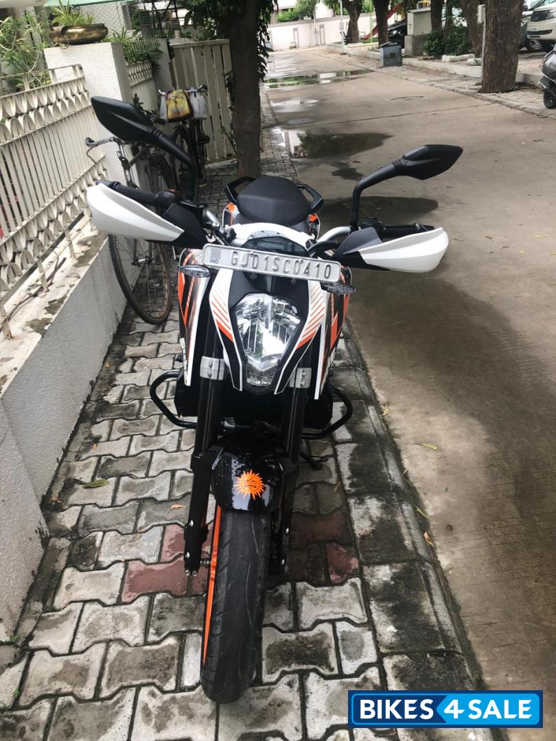 KTM Duke