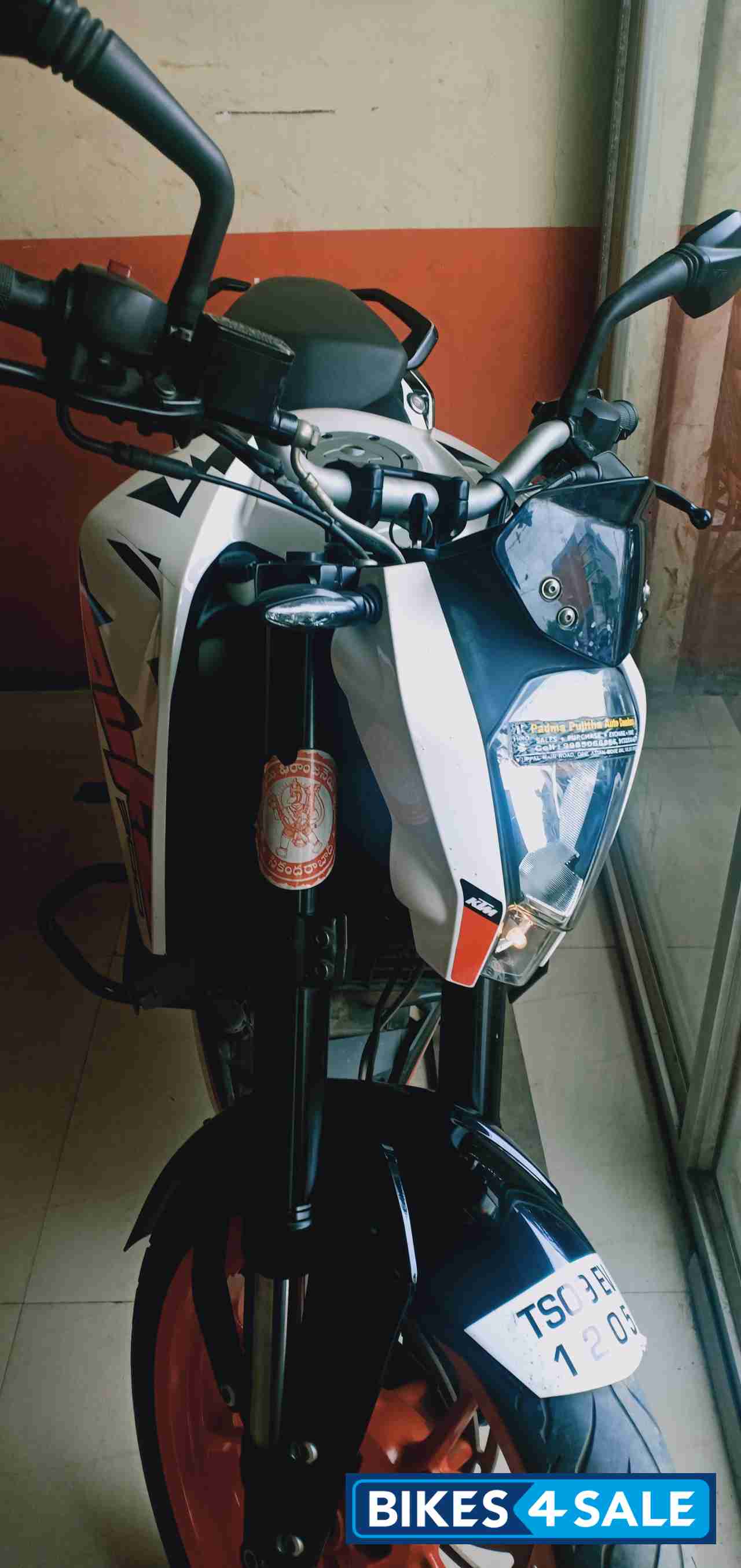 KTM Duke 200
