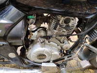 Black Bajaj Avenger 220 DTS-i