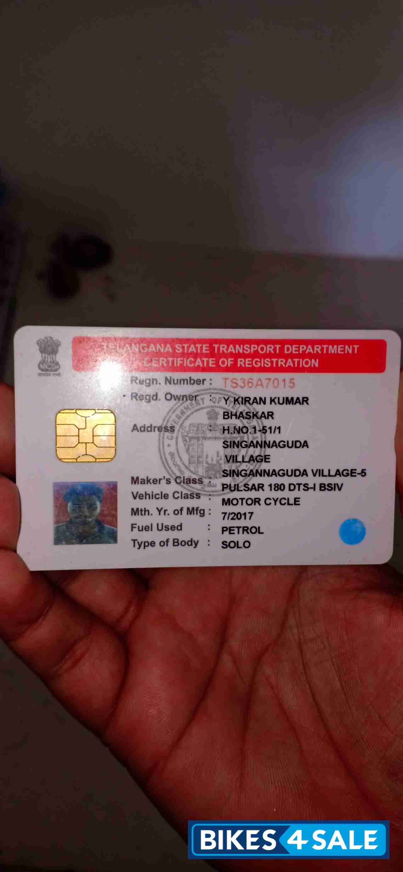 Black Bajaj Pulsar 180 DTSi