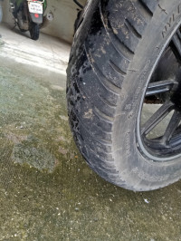 Red Bajaj Avenger Street 150