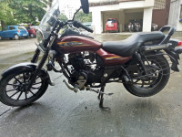 Red Bajaj Avenger Street 150