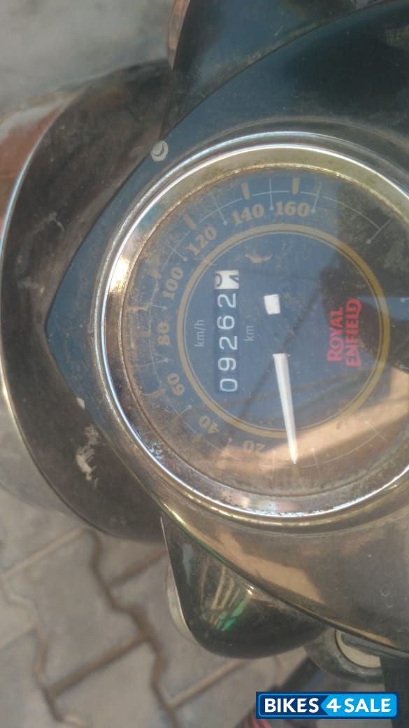 Mat Black Royal Enfield Bullet 350 ES