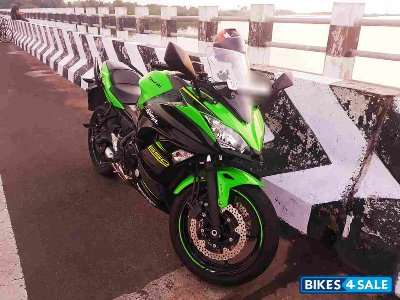 Krt Green Kawasaki Ninja 650R