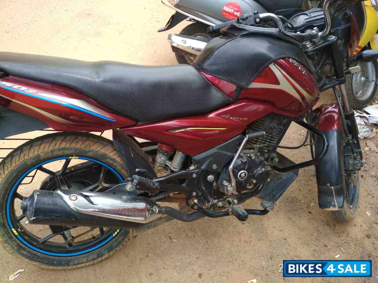 Bajaj Discover 150 S