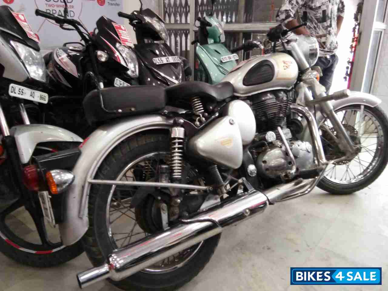 Royal Enfield Bullet Standard 350 Royal Enfield Bullet Standard 350