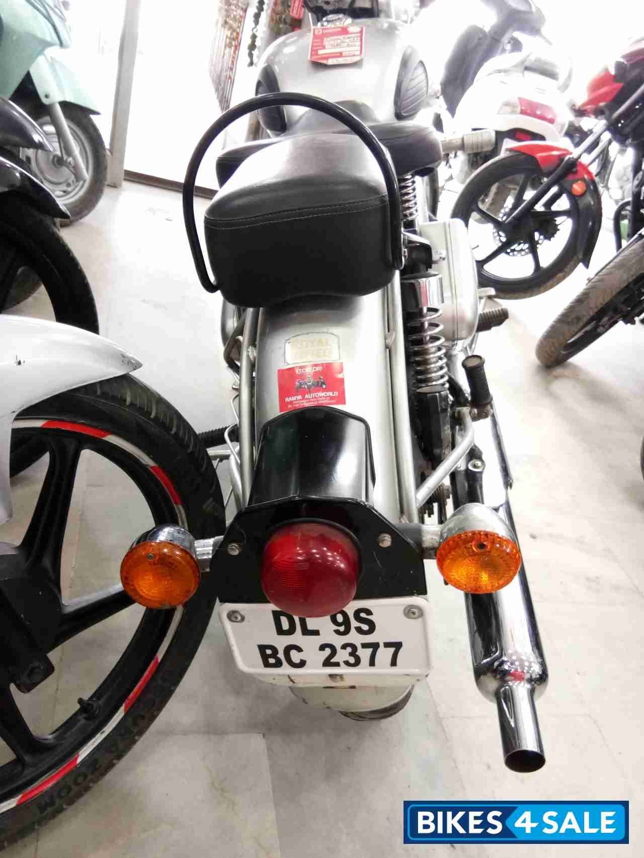Royal Enfield Bullet Standard 350 Royal Enfield Bullet Standard 350