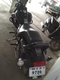 Matt Black Bajaj Avenger Street 220