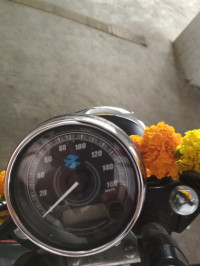 Matt Black Bajaj Avenger Street 220