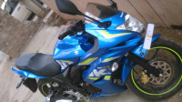 Blue Suzuki Gixxer SF