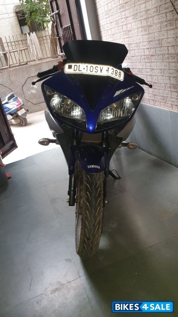 Blue Yamaha YZF R15