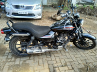 Bajaj Avenger Street 220