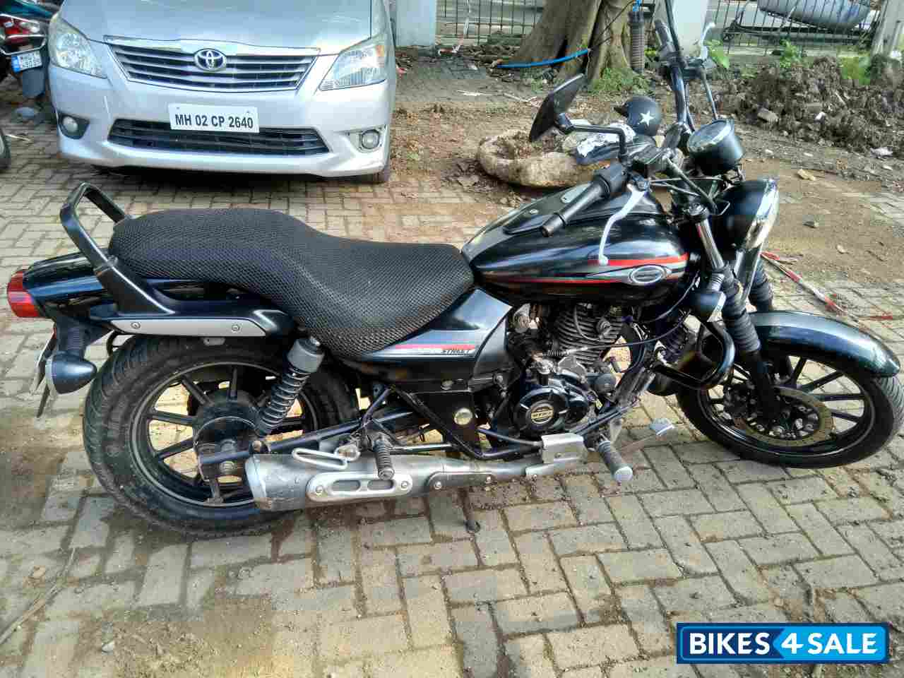 Bajaj Avenger Street 220