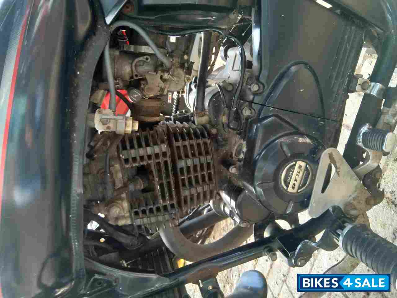 Bajaj Avenger Street 220