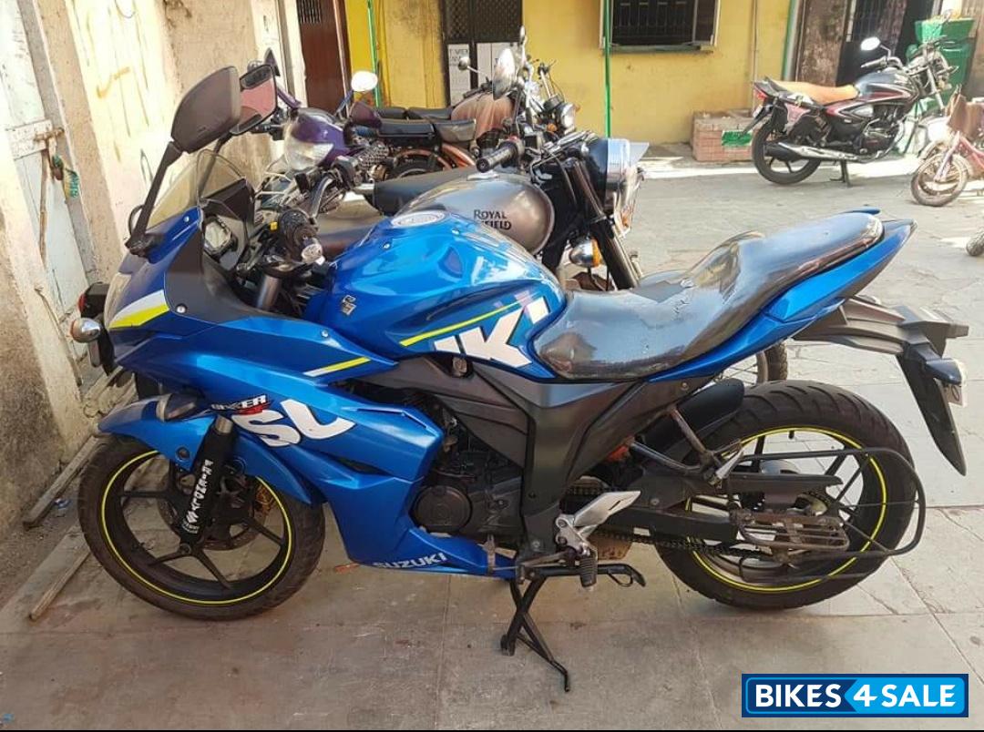 Blue Suzuki Gixxer SF Moto GP Picture 2. Bike ID 237793 ...