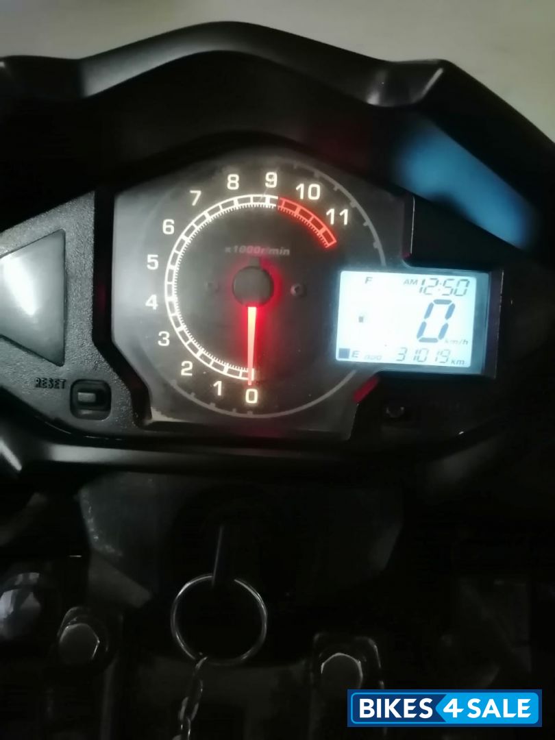 Black Honda Unicorn Dazzler