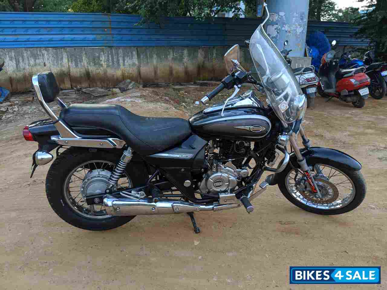 Bajaj Avenger Cruise 220