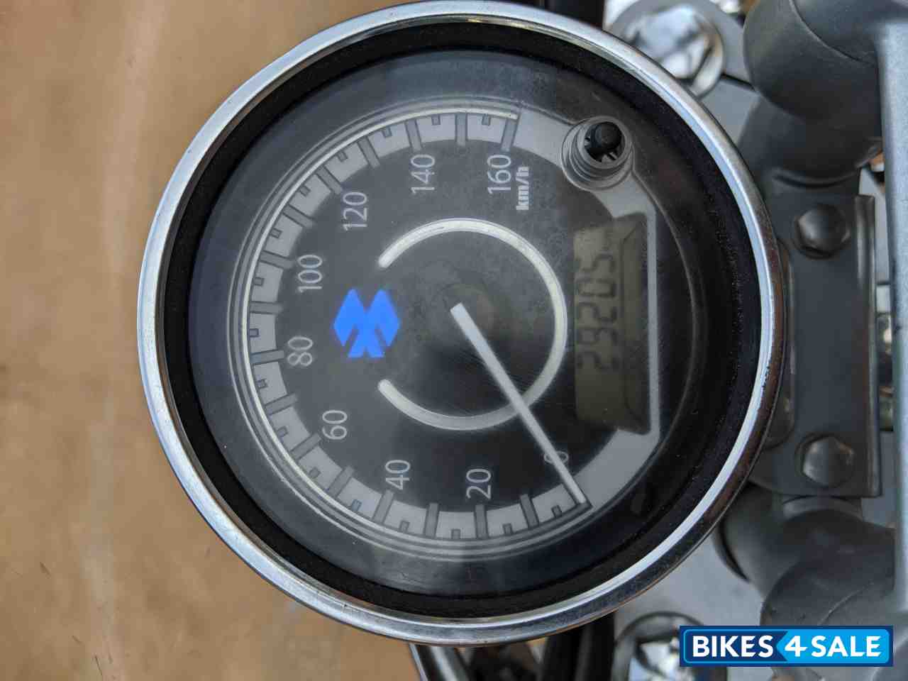 Bajaj Avenger Cruise 220 Bajaj Avenger Cruise 220