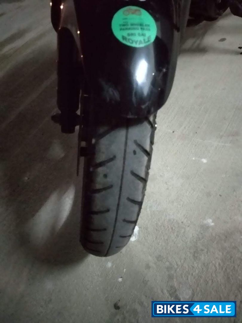 Black Bajaj Pulsar 180 DTSi Black Bajaj Pulsar 180 DTSi