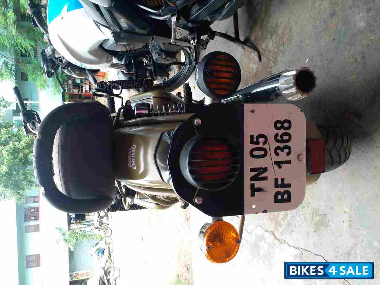 Royal Enfield Classic 500