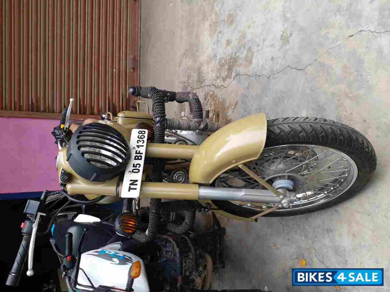 Royal Enfield Classic 500