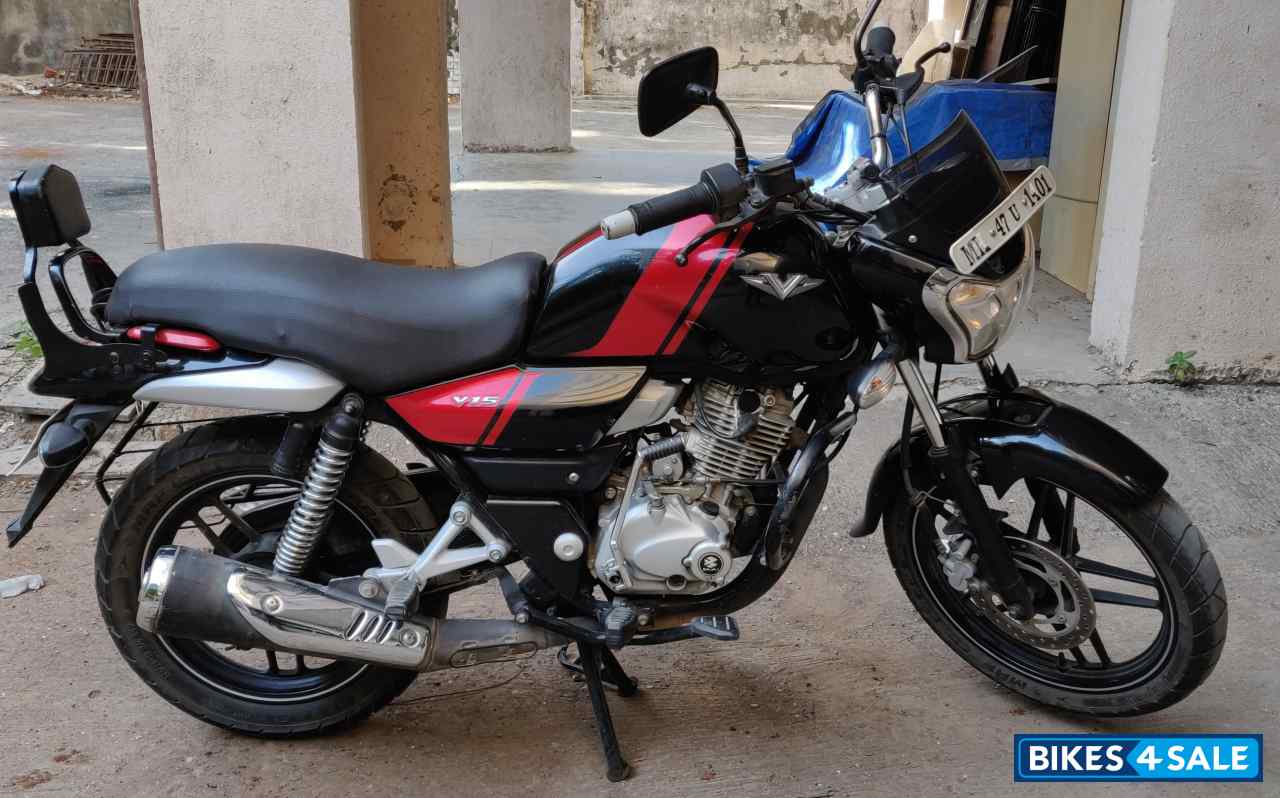 Used 2017 Model Bajaj V15 For Sale In Mumbai Id 238351 Bikes4sale